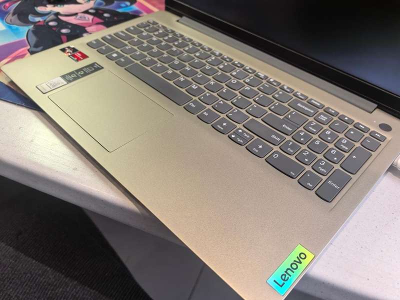 ADRENILAN EDITION-LENOVO IDEAPAD 3-RYZEN 5-3500U-8GB DDR4-512GB SSD-FHD-VEGA 8 GRAPHICS