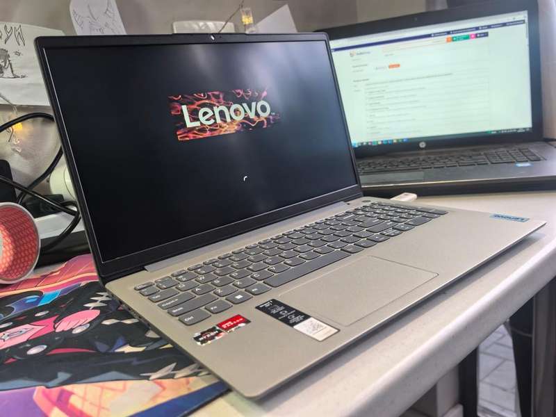 ADRENILAN EDITION-LENOVO IDEAPAD 3-RYZEN 5-3500U-8GB DDR4-512GB SSD-FHD-VEGA 8 GRAPHICS
