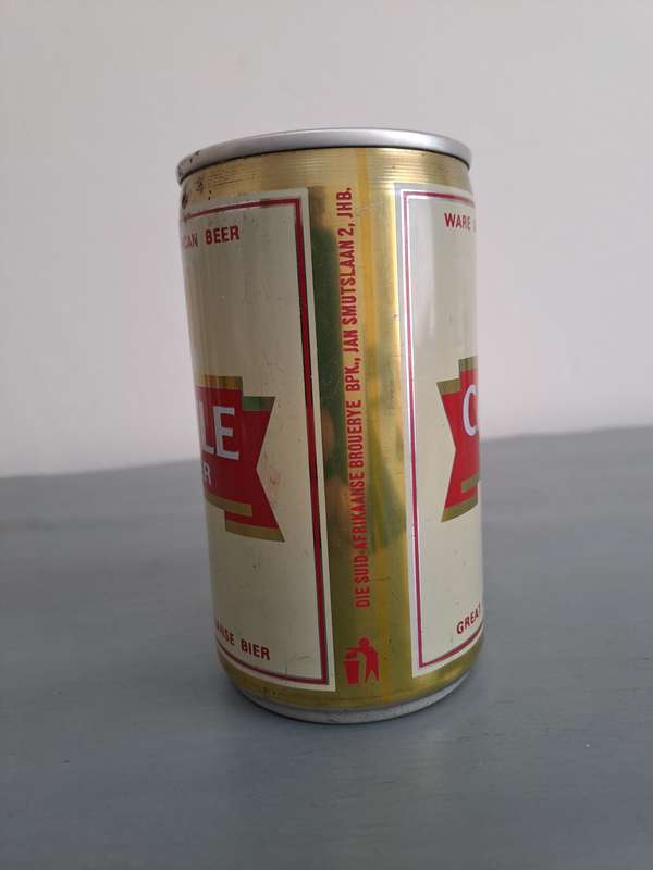 Very Old Castle Lager Beer Afr/Eng, full and sealed, 340ml, 5%