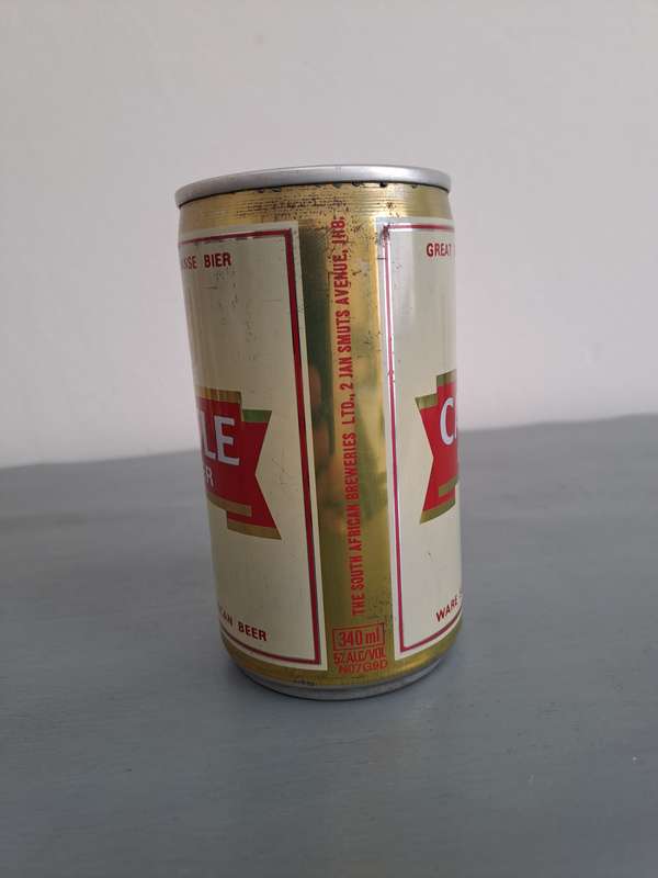 Very Old Castle Lager Beer Afr/Eng, full and sealed, 340ml, 5%