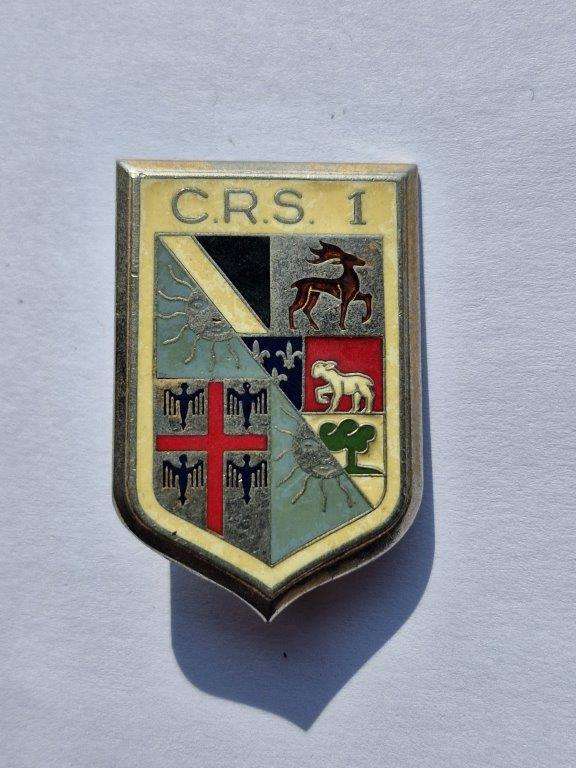 Unknown French badge