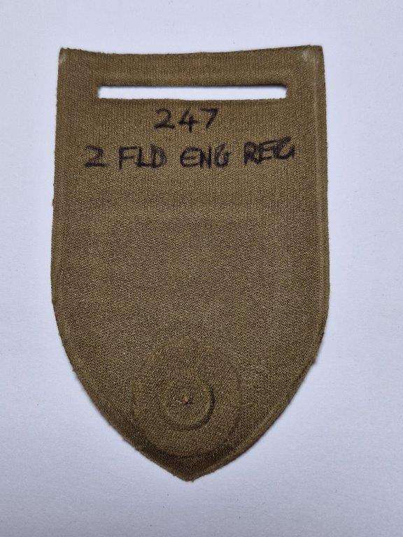 SADF 2 Field Engineer Regiment tupperware shoulder flash. Pin intact