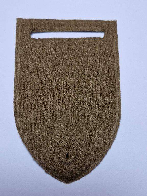 SADF 2 Field Engineer Regiment tupperware shoulder flash. Pin intact