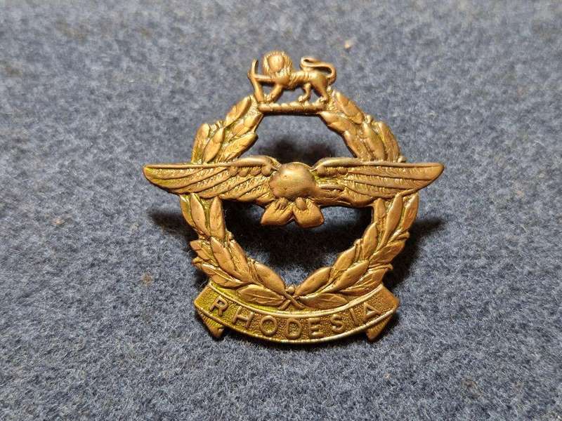 Southern Rhodesian Air Force Pilots Cap Badge 1935-45