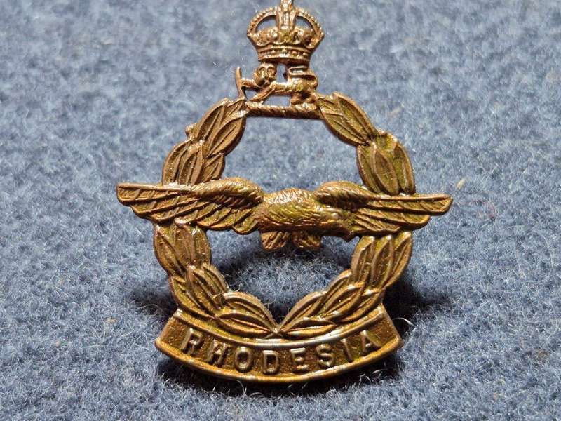 Southern Rhodesian Air Force collar Badge 1945-53.