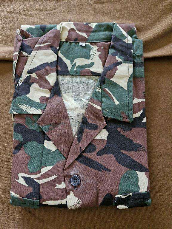 Unknown Camo Shirt. Size XL