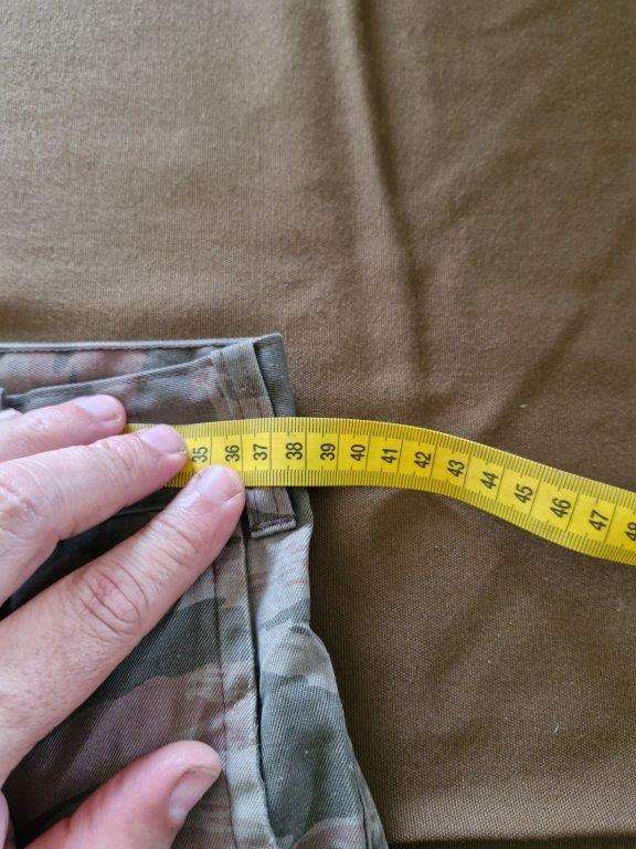 South African Bush War Portuguese Lizard pattern camo trousers. 38 Cm across waist