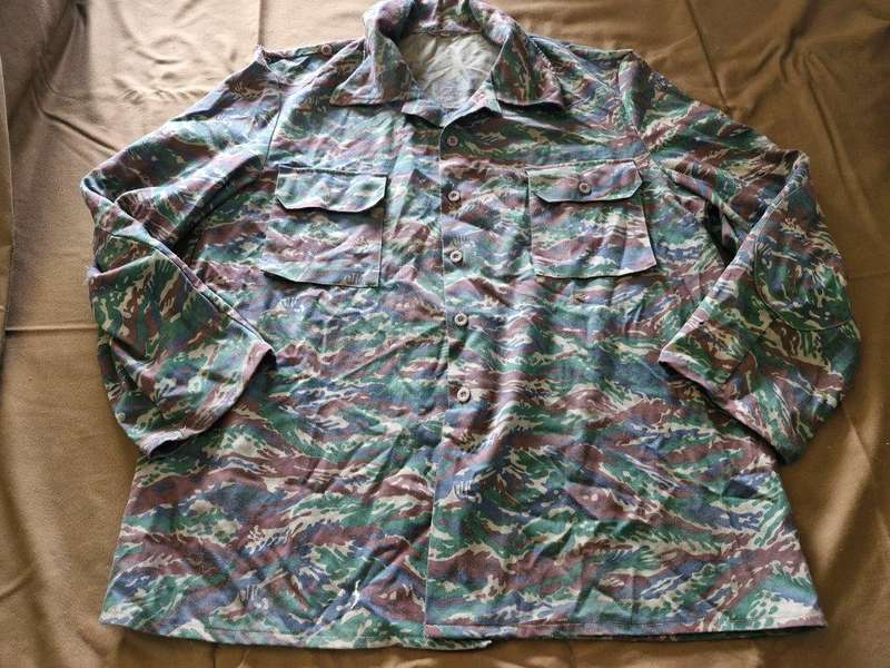 South African Bush War SWAPO/ PLAN used Libyan Rhubarb camo l/s shirt. 66 Cm Armpit to Armpit