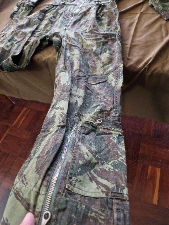 SADF Bush War Portuguese Vertical Lizard pattern camo Flight Suit. 52 Cm Armpit to Armpit, 40 Cm Wai