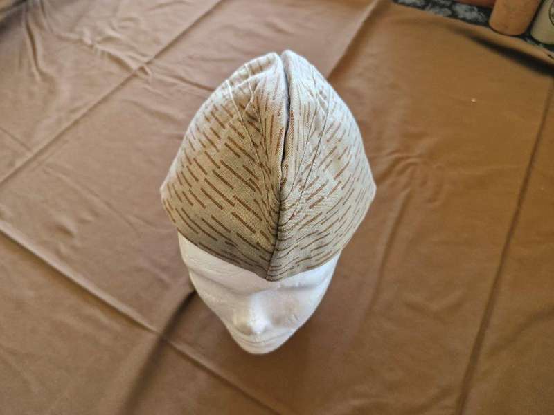 East German Line pattern Camo Side Cap. 56 Cm