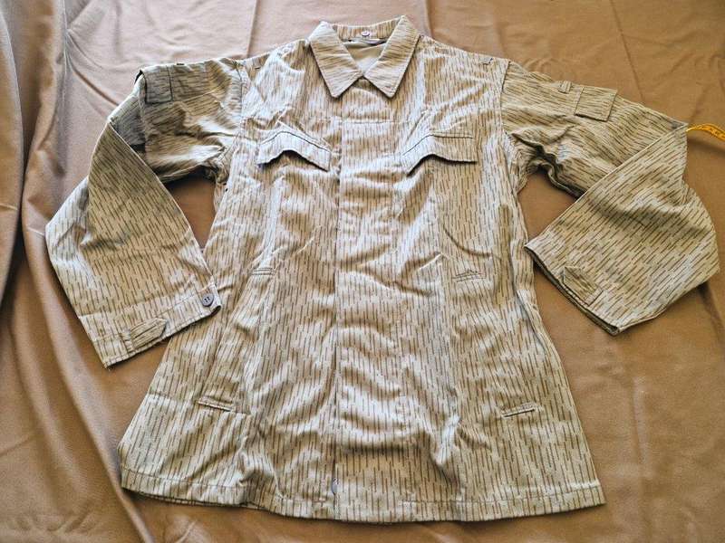East German Line pattern Camo Jacket. 51 Cm armpit to armpit.
