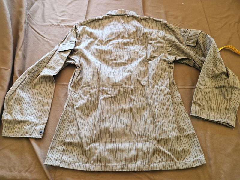 East German Line pattern Camo Jacket. 51 Cm armpit to armpit.