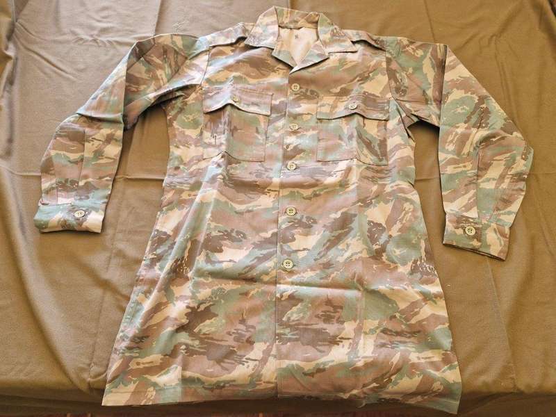 SADF 32 Battalion Camo Shirt. 54 CM armpit to armpit.