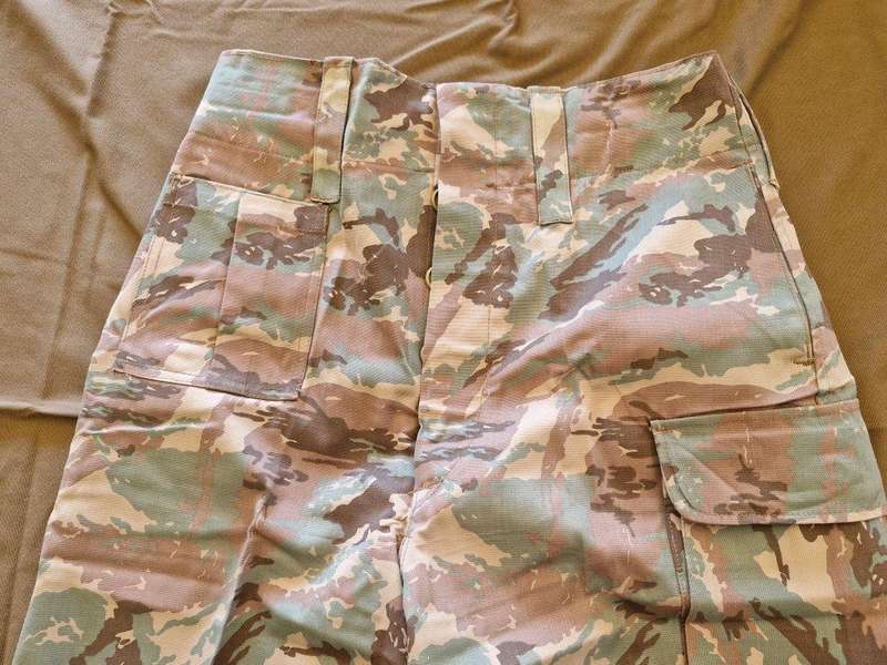 SADF 32 Battalion Camo Trousers. 43 CM across waist.