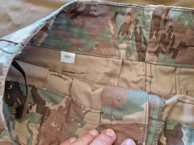 SADF 32 Battalion Camo Trousers. 43 CM across waist.
