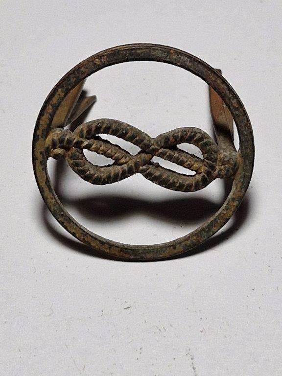 WW2 ITALIAN badge unknown
