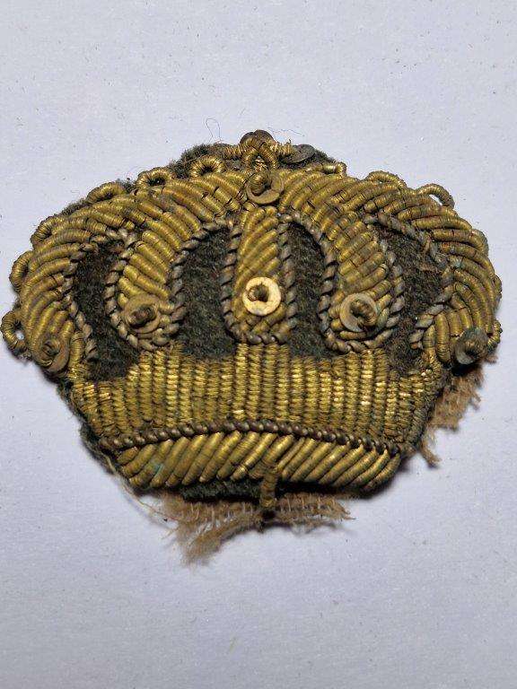 Unknown Italian WWII Badge