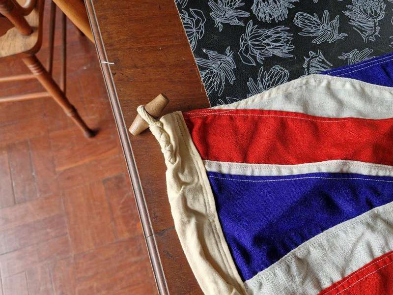 Southern Rhodesia flag. Rope & toggle intact. Maker William Smith. 120 Cm x 240 Cm
