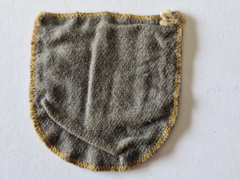 1st South African Infantry Cloth shoulder Flash. 1 SAI