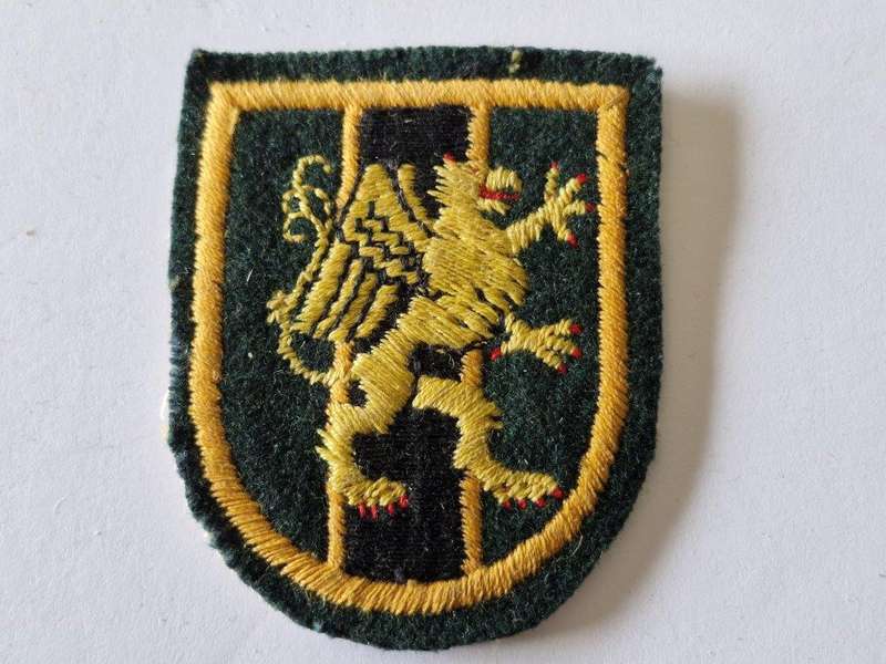 3rd South African Infantry Cloth shoulder Flash. 3 SAI
