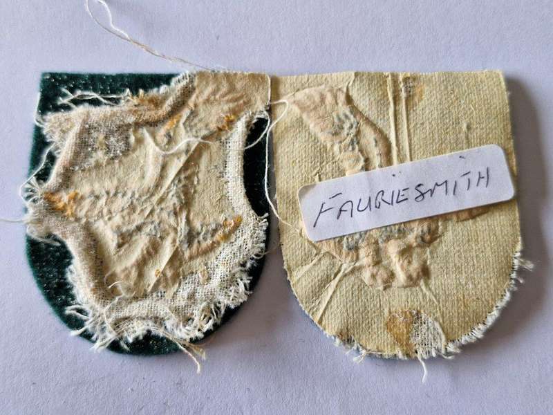 Pair of Fauriesmith Commando cloth Shoulder flashes
