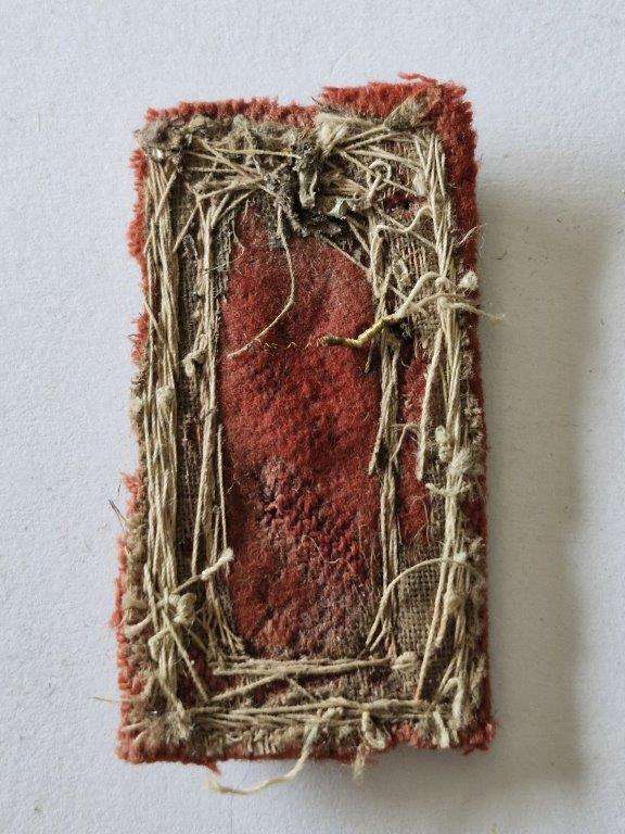 Unknown Italian WWII badge. Damaged and brittle 7 Small