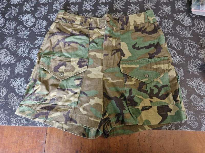 BDU Camo Shorts. 39 Cm across waist