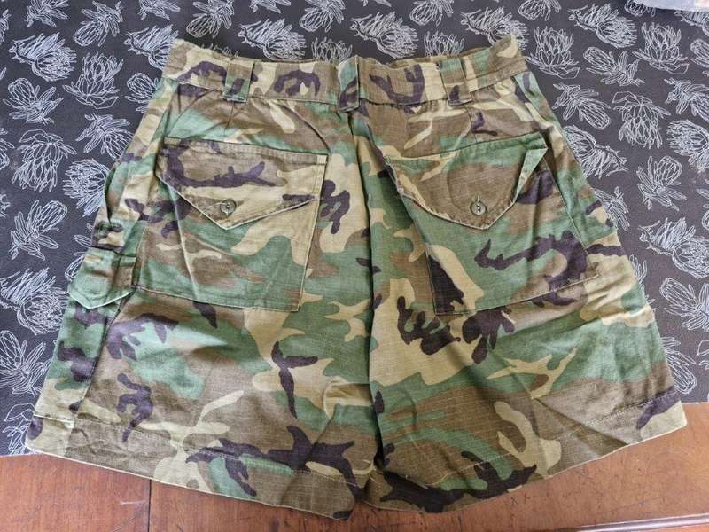 BDU Camo Shorts. 39 Cm across waist