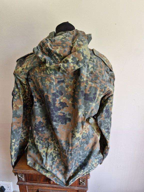 German Flecktarn Camo Jacket. 57 Cm Armpit to Armpit.
