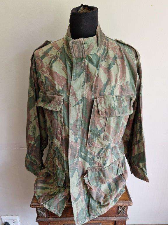 Portuguese Lizard pattern Camo Jacket. 51 Cm Armpit to Armpit.