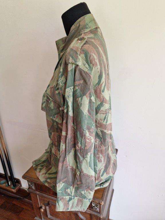 Portuguese Lizard pattern Camo Jacket. 51 Cm Armpit to Armpit.