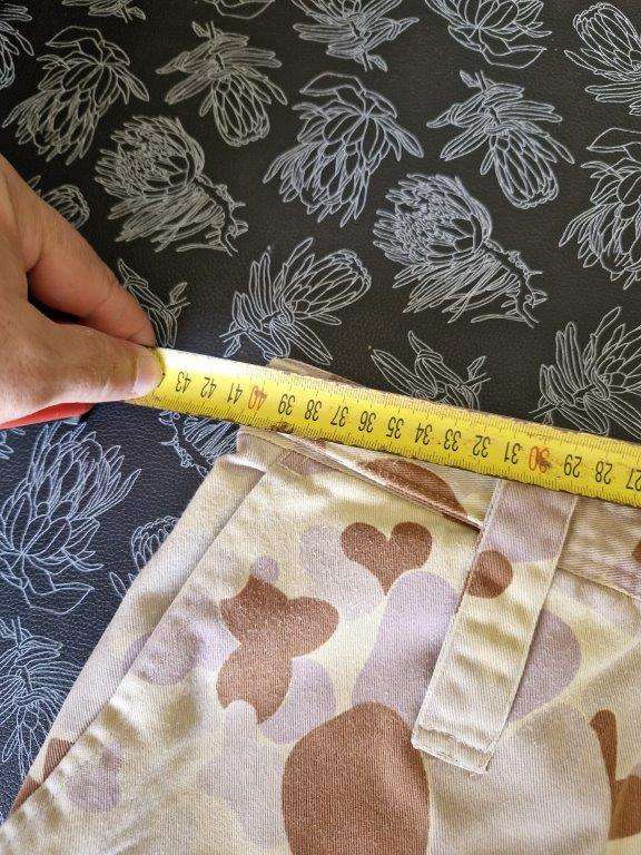Australian Land 125 DPDU pattern Camo Trousers. 40 Cm across waist.