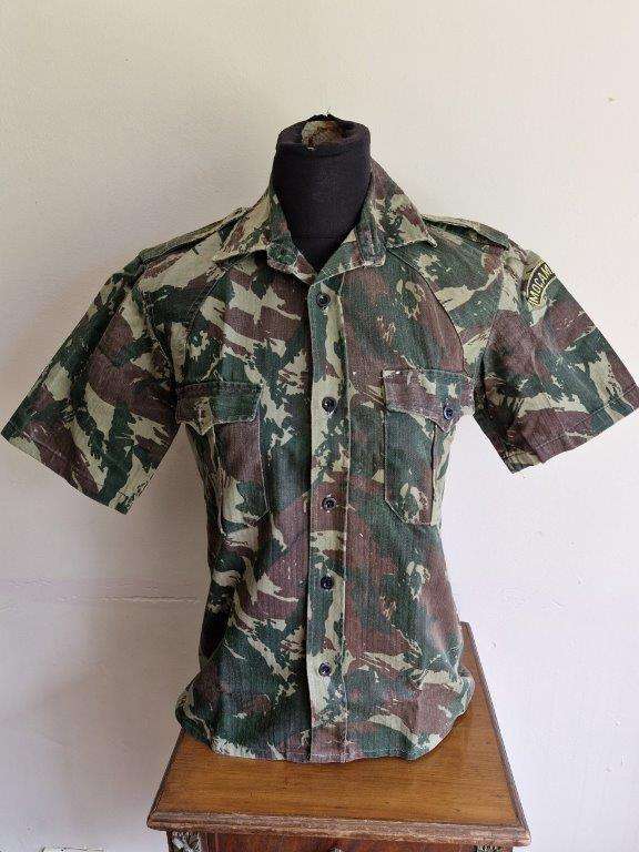 Mozambique Portuguese Lizard Pattern camo shirt. 45 Cm Armpit to Armpit.
