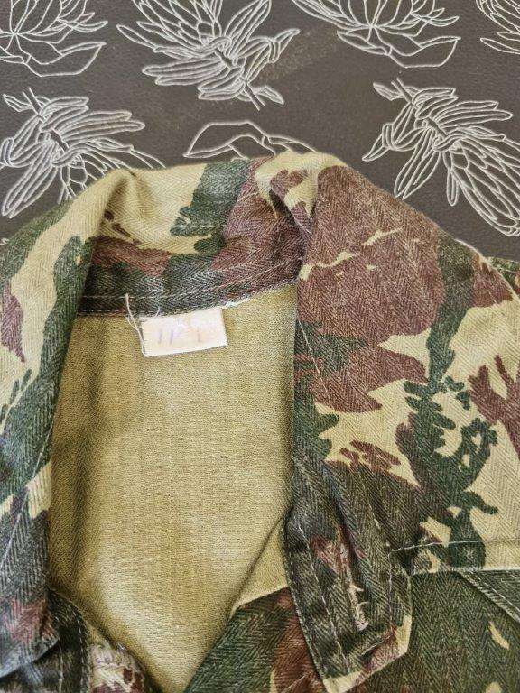 Mozambique Portuguese Lizard Pattern camo shirt. 45 Cm Armpit to Armpit.