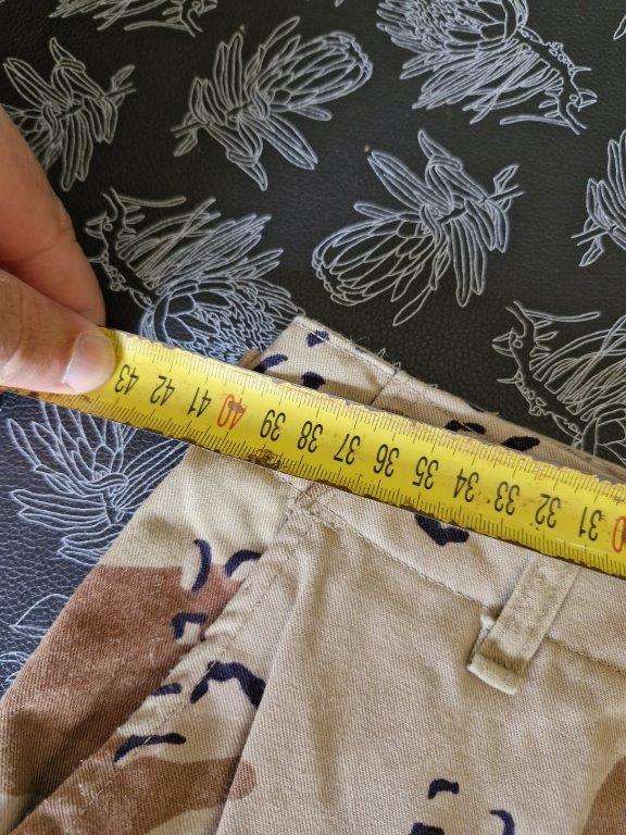 US Desert Storm Chocolate Chip camo trousers. 40 Cm across waist.