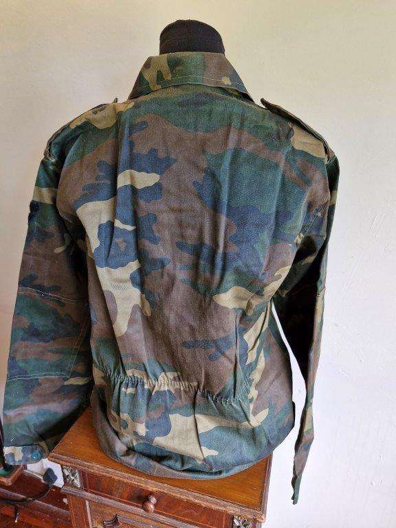 Egypt Woodlands camo jacket. 53 Cm Armpit to Armpit.