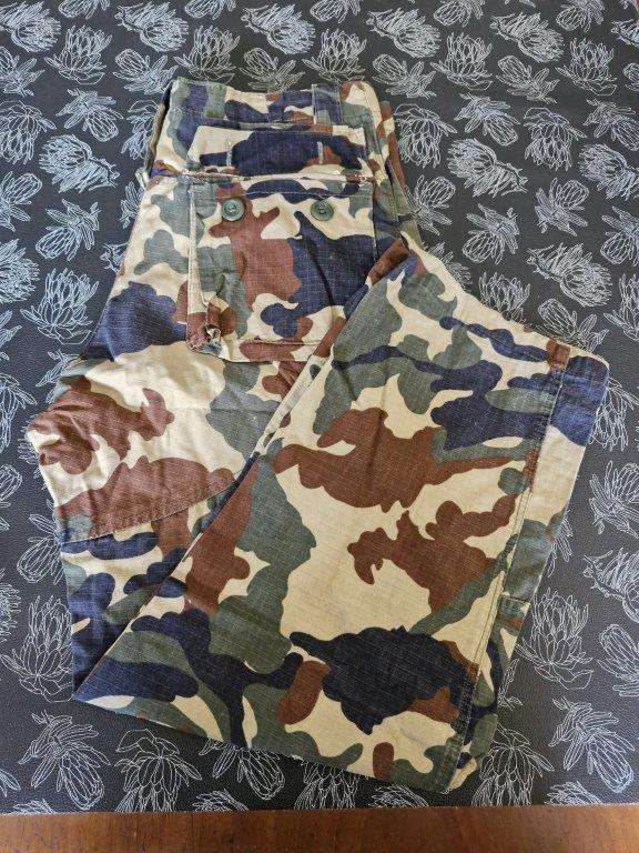Unknown Camo Trousers. 40 Cm Across Waist