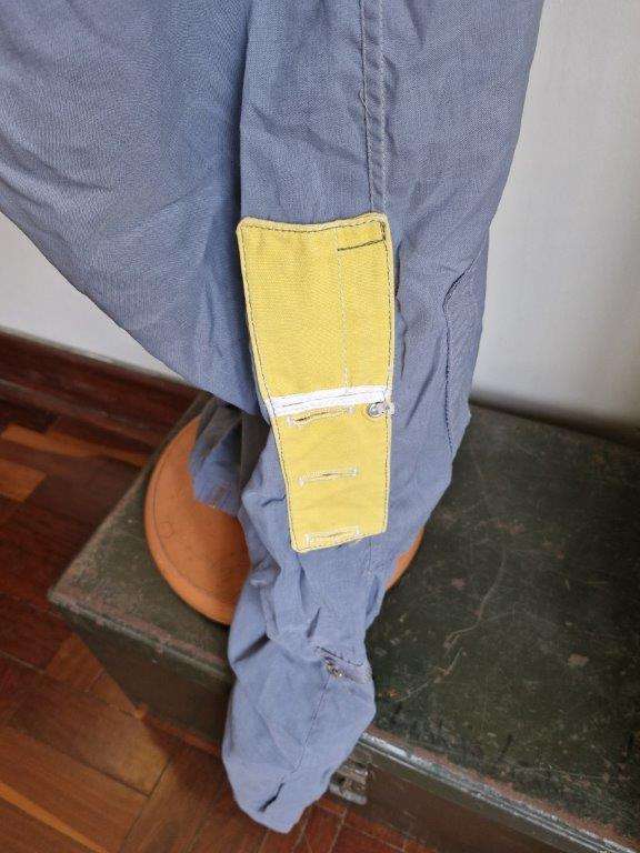 SAAF Lightweight Flight Suit MK7. 52 Cm Armpit to Armpit. Main zip stripped and stitching issues.