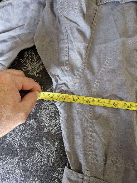 SAAF Lightweight Flight Suit MK7. 52 Cm Armpit to Armpit. Main zip stripped and stitching issues.