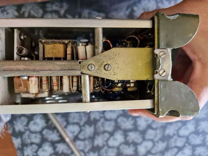 SADF A39 SA Radio. Untested.