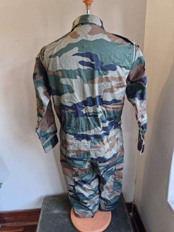Indian Air Force Commo flight suit/Overall. 52 Cm Armpit to Armpit.