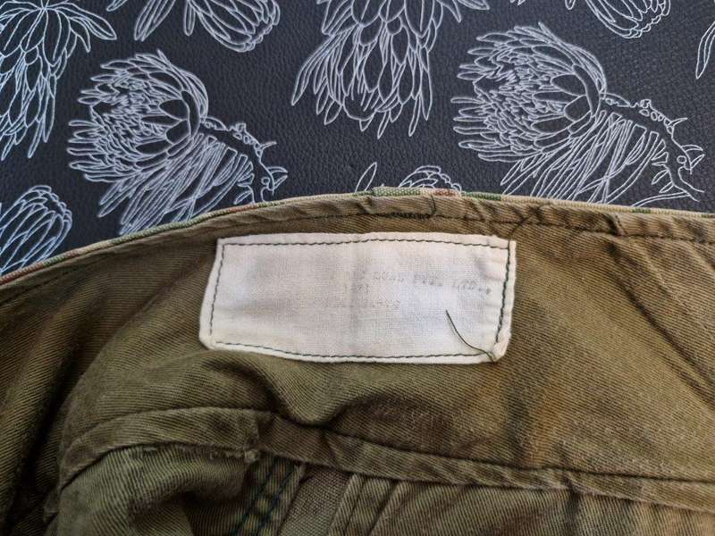 SAP 1st pattern Cammo trousers. 42 Cm Across waist. Missing some buttons.