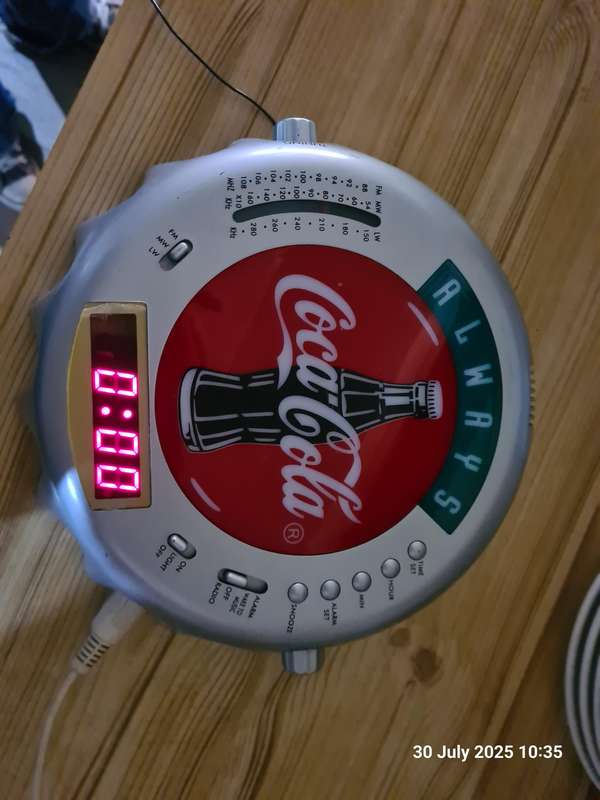 Coca Cola Crown Cap Clock RADIO