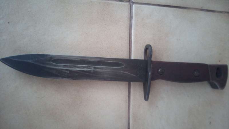 Bayonets x3