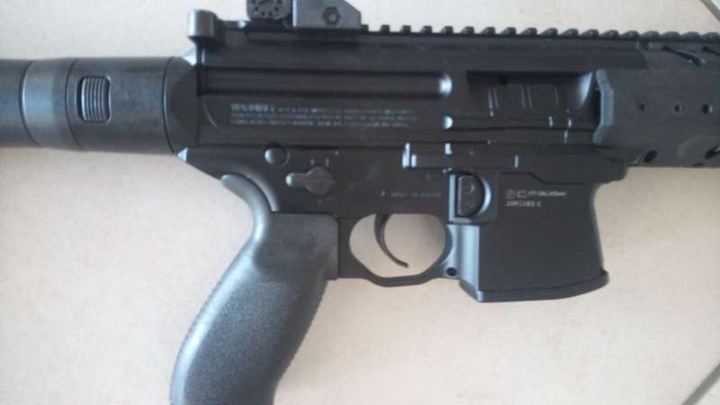 Air rifle