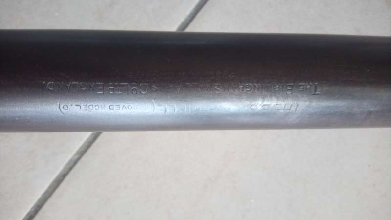 Air rifle