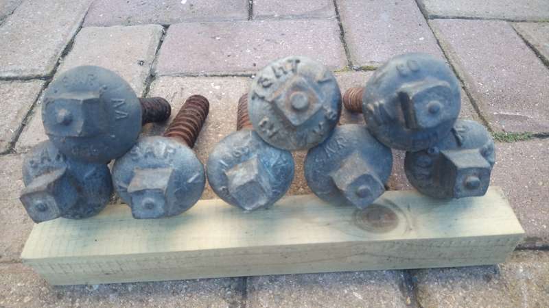 Railway bolts