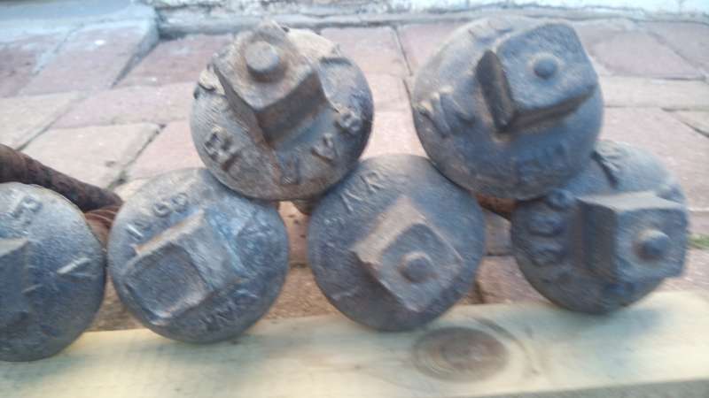 Railway bolts