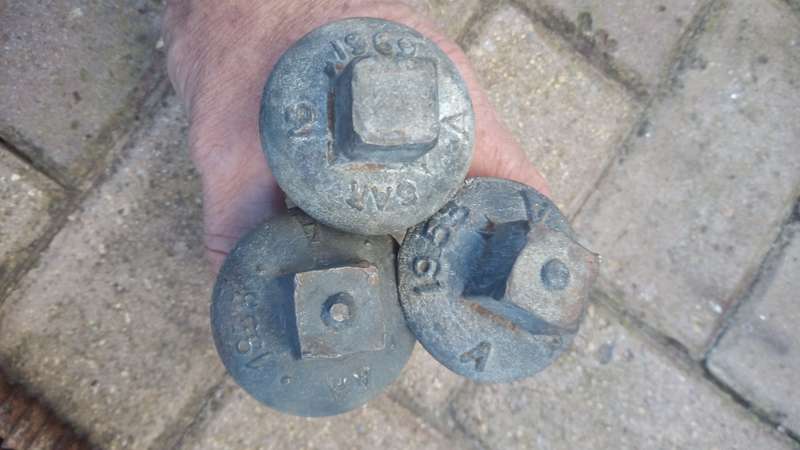 Railway bolts