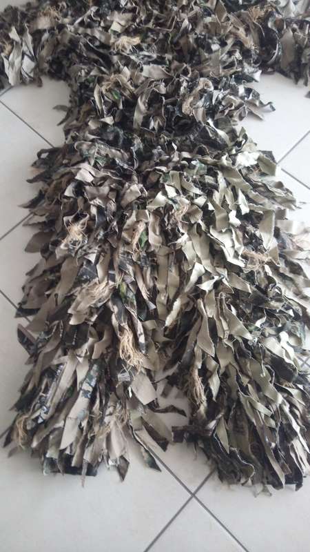 Ghillie suite
